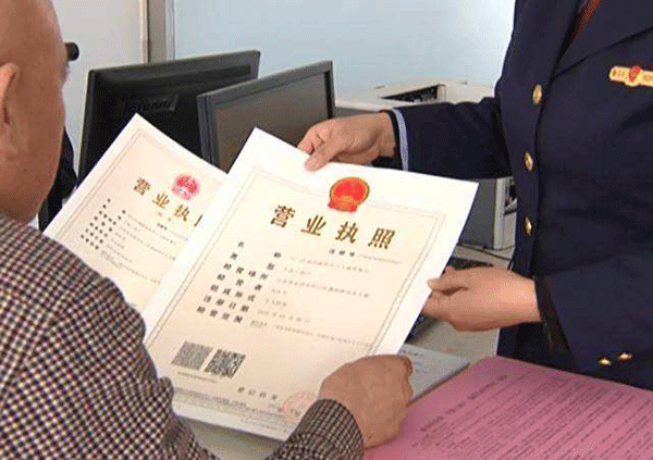 如何保證西安西瑪電機(jī)在使用過程中的維護(hù)保養(yǎng)。